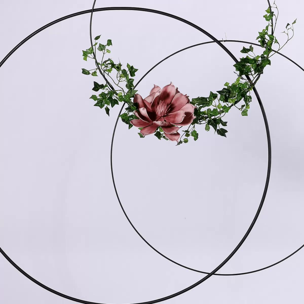 DecoWoerner Anneau Déco En Métal, Entre 58 Et 60 Cm Ø