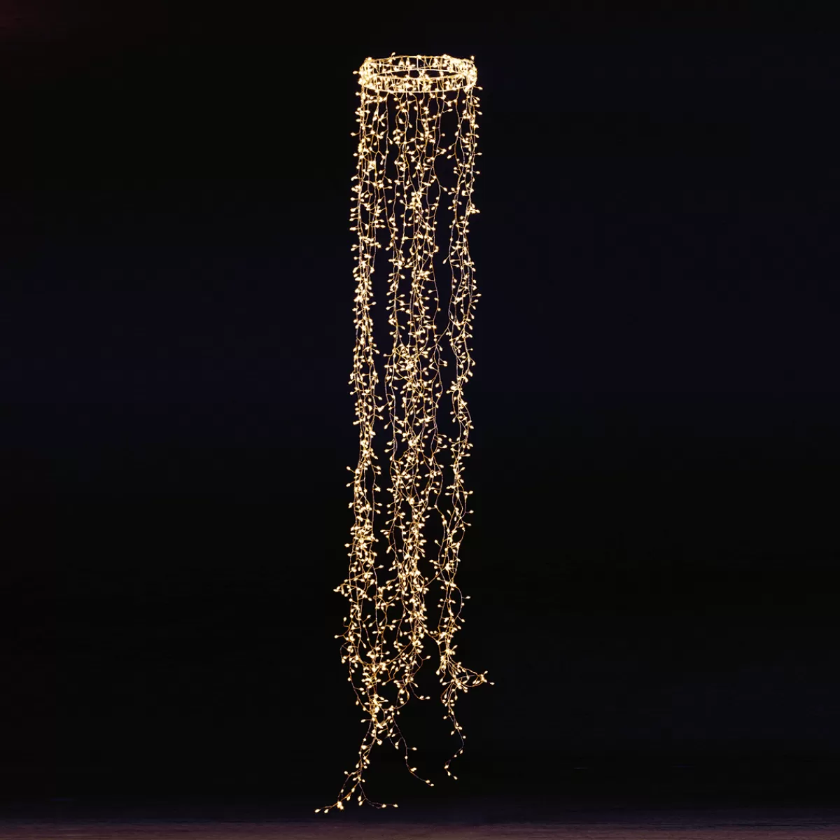 DecoWoerner Anneau Lumineux En Fil De Fer LED "Feu D’artificie", Long. 185 Cm, Ø 30 Cm