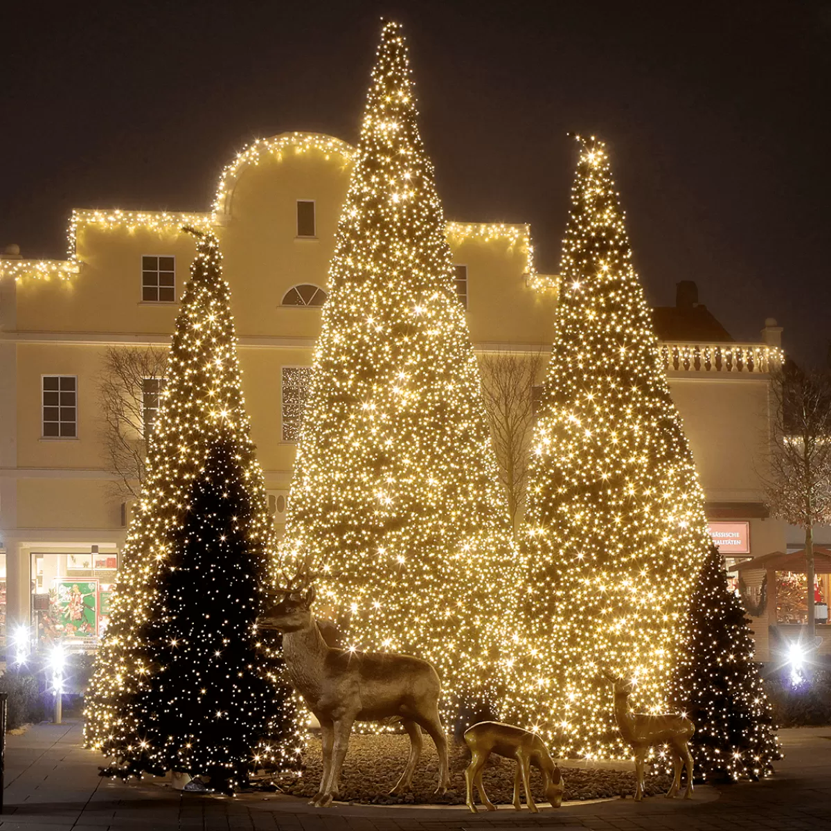 DecoWoerner Arbre Géant Avec LED Chaud, Extérieur, 1000 Cm