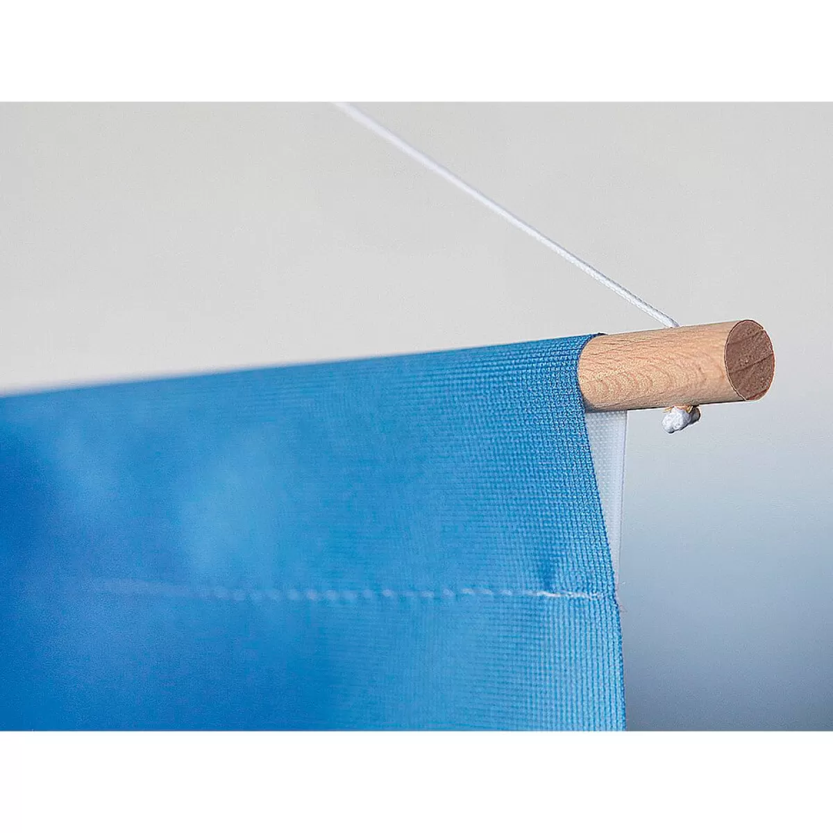 DecoWoerner Bannière En Tissu Difficilement Inflammable "Rayures Arc-en-ciel" En Tissu Pour Drapeau 100 X 200 Cm