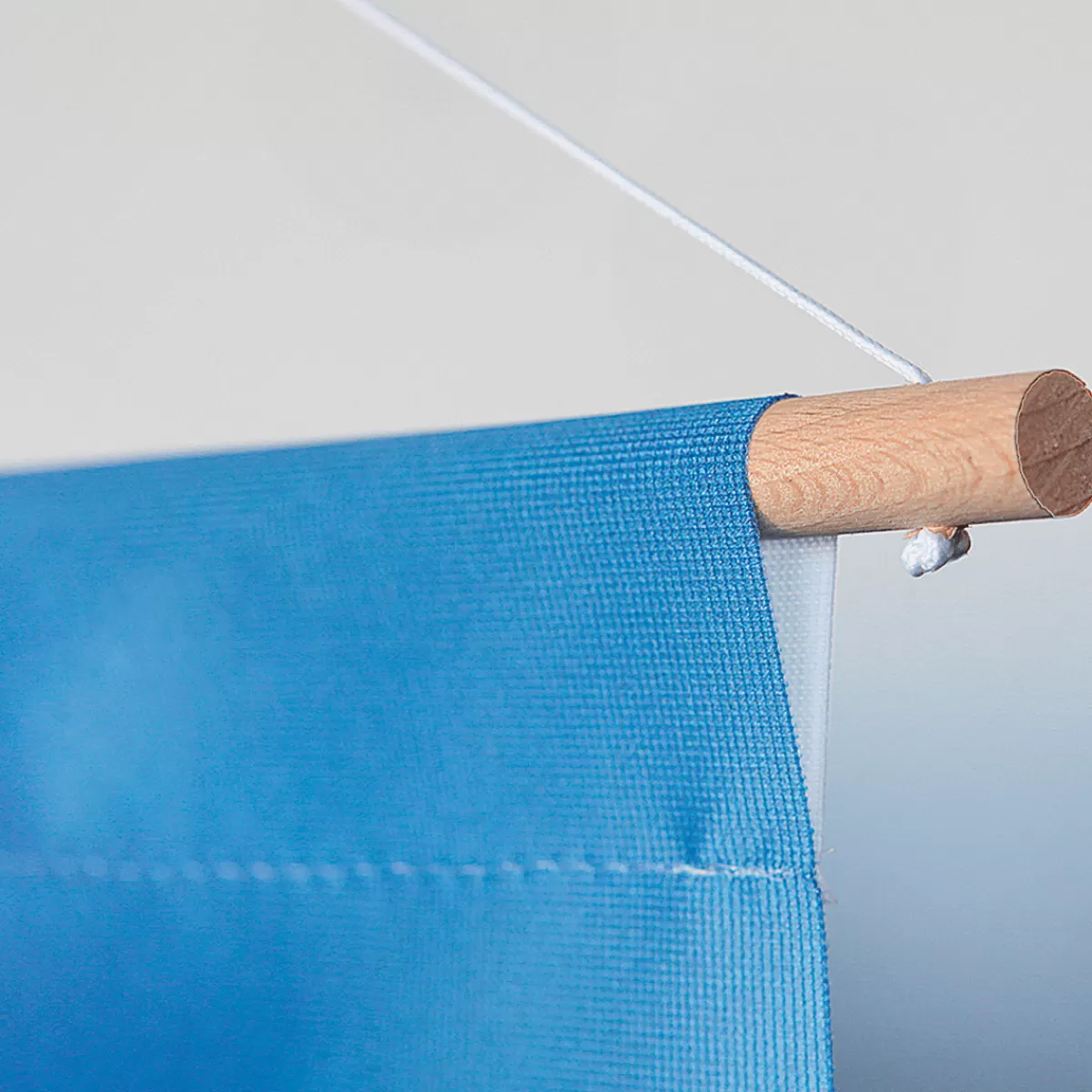 DecoWoerner Bannière En Tissu Ignifugé "jonquilles Dans Une Corbeille" En Tissu Pour Drapeau 100 X 200 Cm