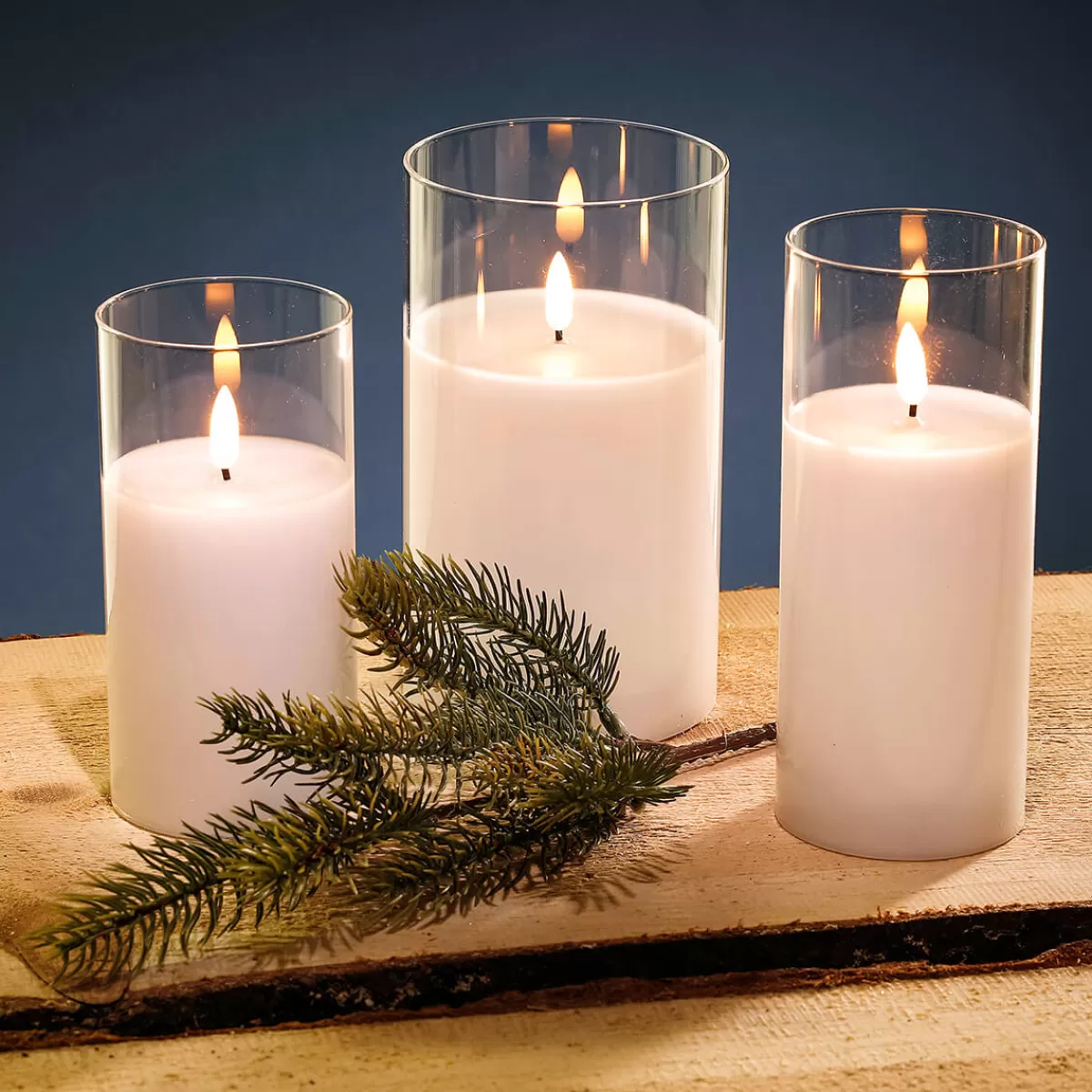 bougie_de_cire_led_en_verre_transparent_75_x_125_cm_3-1.webp DecoWoerner Bougie De Cire LED En Verre Transparent 7,5 X 12,5 Cm