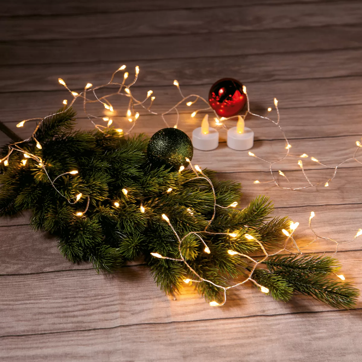 DecoWoerner Chaîne Lumineuse à Fil à LED Feu D’artifice Pour L’ext., 100 LED, 6 M