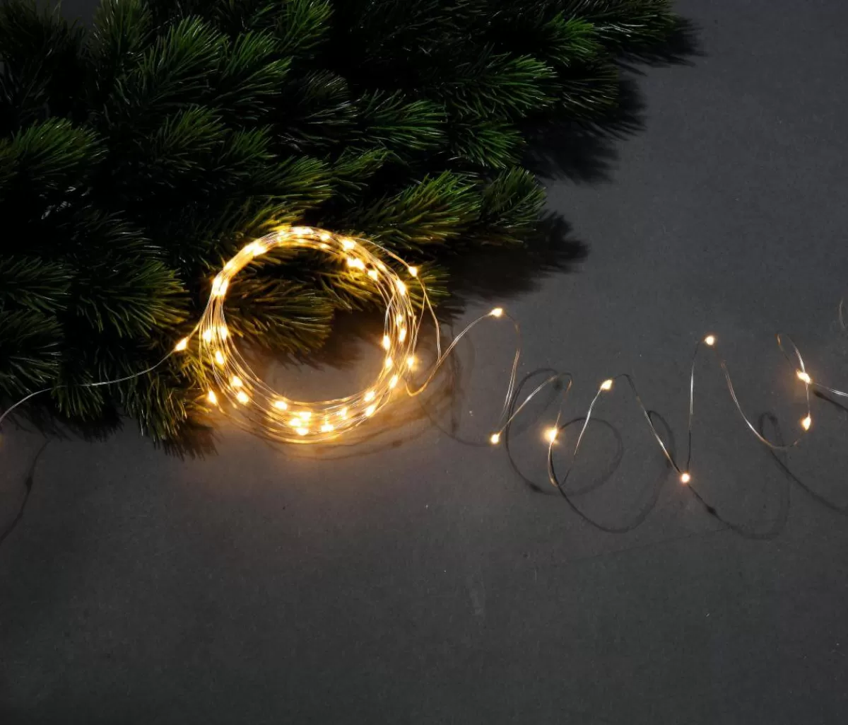 DecoWoerner Chaîne Lumineuse à Fil à LED Pour L'ext., 50 LED, 5 M