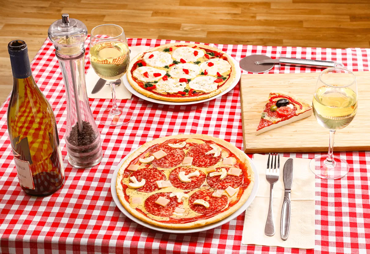 fausse_pizza_speciale_avec_salami_jambon_et_champignons_faux_aliments_25_cm__3.webp DecoWoerner Fausse Pizza Speciale Avec Salami, Jambon Et Champignons Faux Aliments 25 Cm Ø