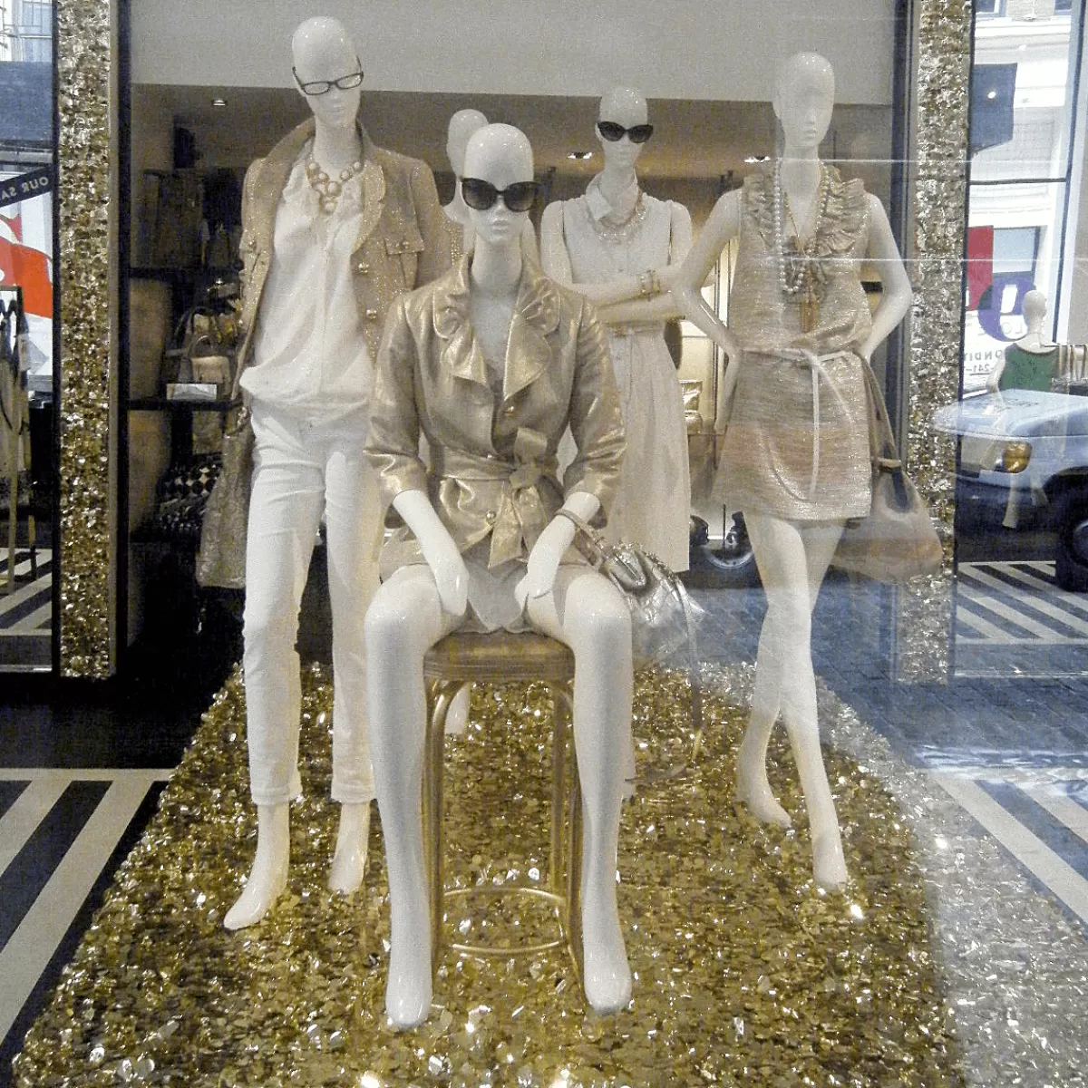 feuille_doptique_dcoupe_mtallise_90_cm_de_large_or_10.webp DecoWoerner Feuille D'optique Découpée Métallisée 90 Cm De Large,