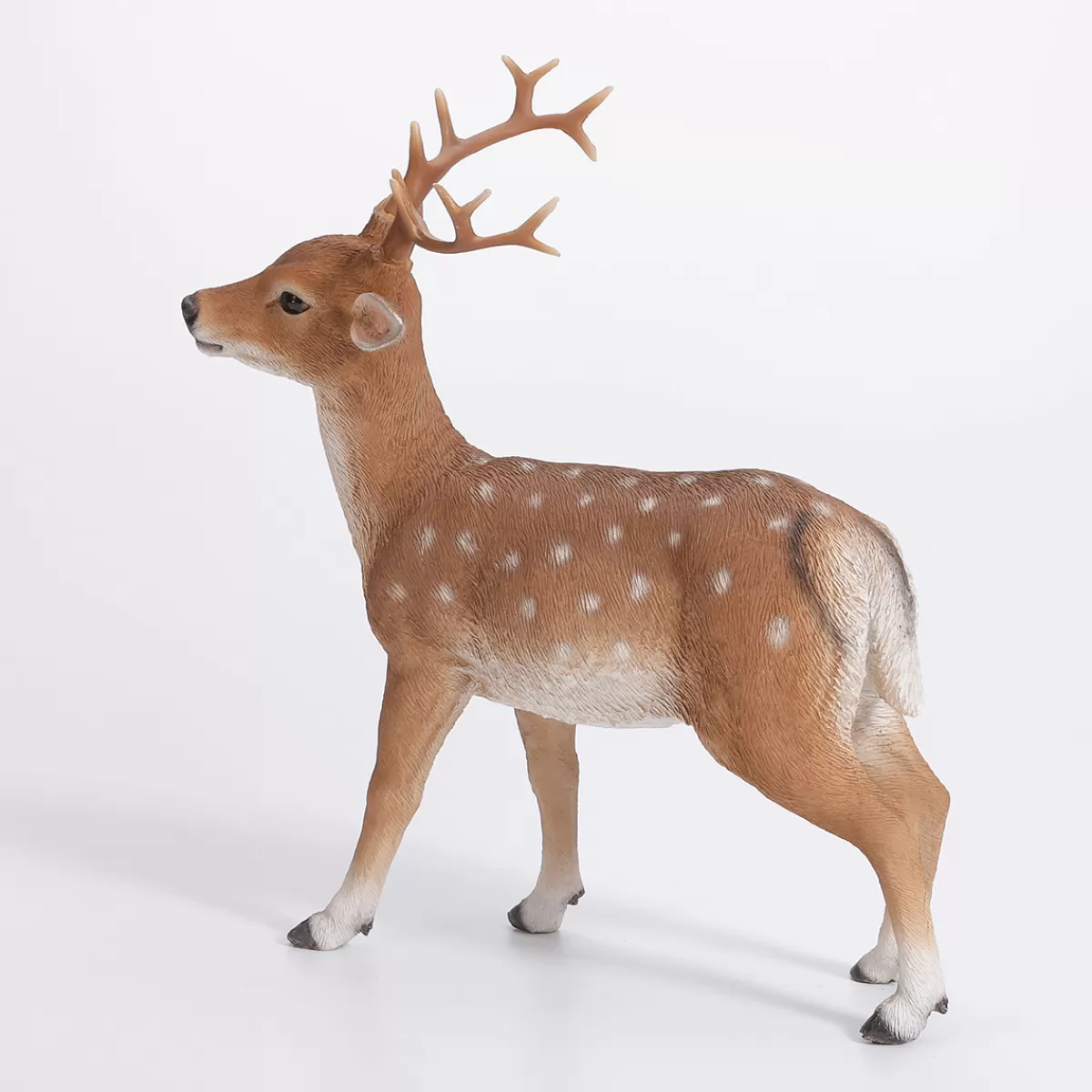 DecoWoerner Figurine Décorative De Cerf En Polyrésine 23 X 20 X 6 Cm (H X L X P)
