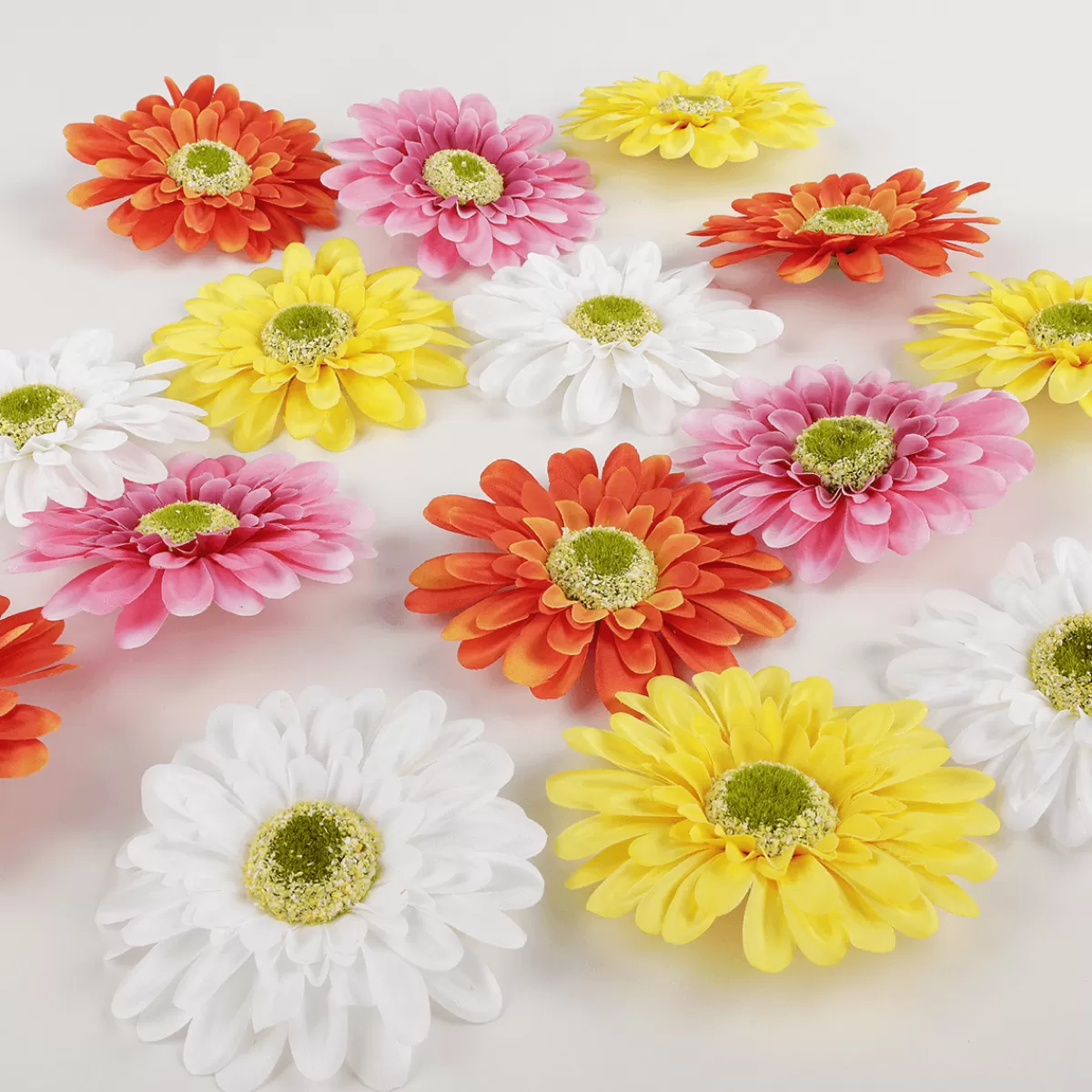 DecoWoerner Gerbera Artificiel Mélange De Fleurs à Disperser 36 Pièces