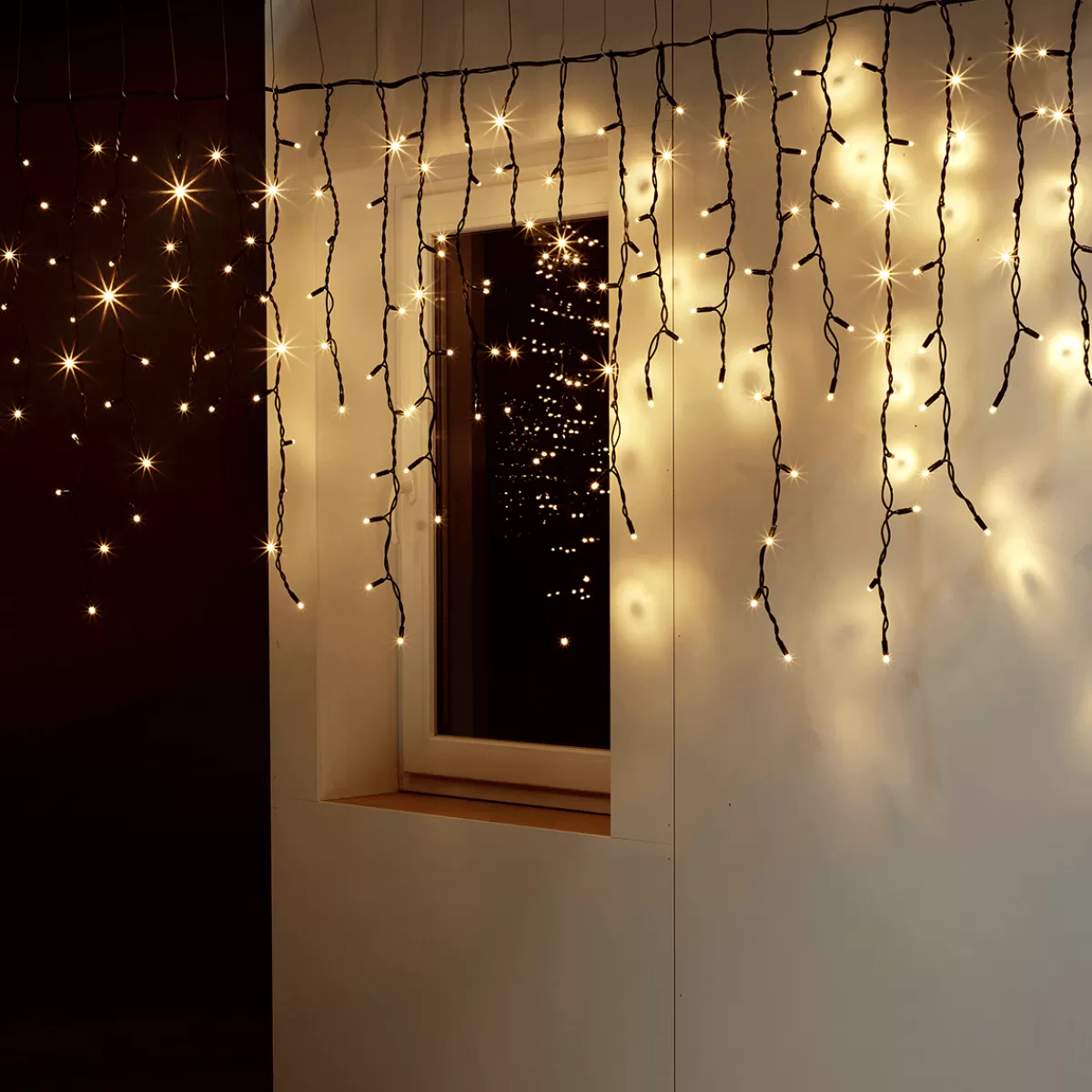 DecoWoerner Icicle-Light Professionnel à LED Système IP44, 114 LED, 300 X 50 Cm, Sans Cable