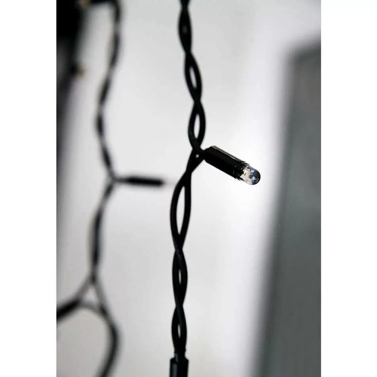 DecoWoerner Icicle-Light Professionnel à LED Système IP44, 114 LED, 300 X 50 Cm, Sans Cable