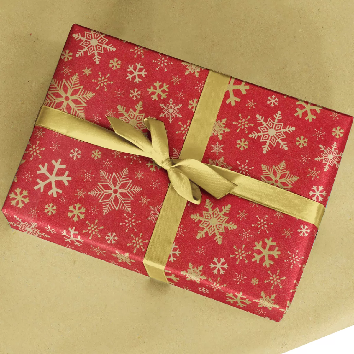 DecoWoerner Papier Kraft Recyclé Avec Flocons De Neige Dorés - Rouleau De 50 M De Papier Cadeau