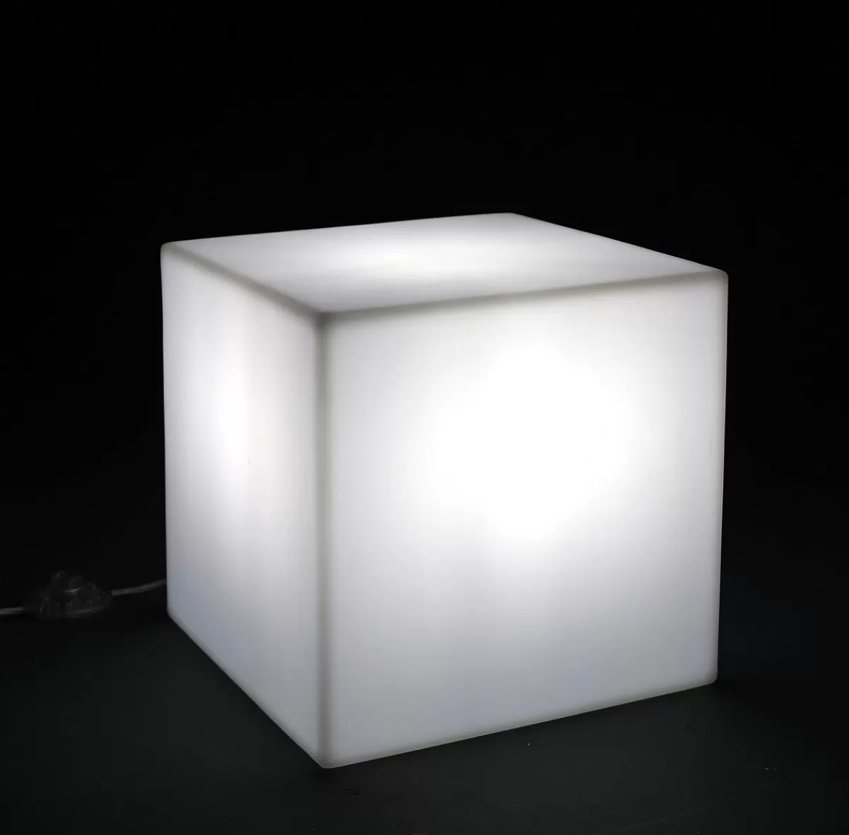 DecoWoerner Slide Cube Lumineux Cube 43 Cm