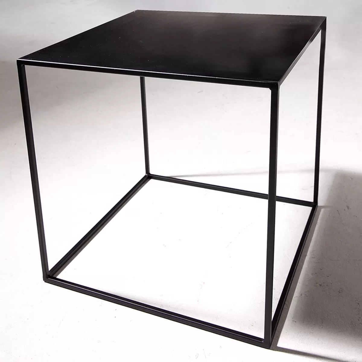 DecoWoerner Table Métallique 45 X 45 Cm, e